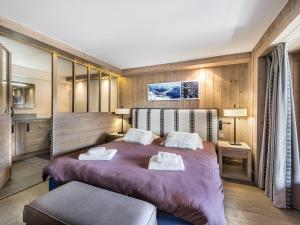 Appartement de standing avec balcon en plein centre, près des pistes - 4 chambres, 8 personnes - FR-1-567-49