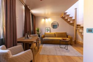 Jupiter Center Apartments