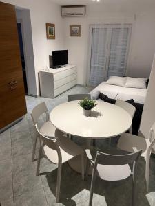 Apartman LOTA 