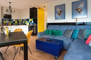 Słoneczny apartament z widokiem na góry