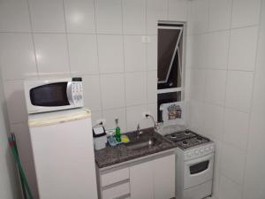 kitnet 06 top! com estacionamento.