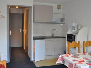 Appartements Appartement Le Pleynet, 1 piece, 4 personnes - FR-1-557A-20 : photos des chambres