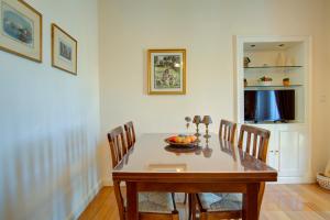 Corfu Ionian Light, Old Town