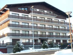 Les Gets - Appartement 1 ch, 49m², 46 pers, à 400m des pistes et du centre, avec balcon et garage. - FR-1-623-16