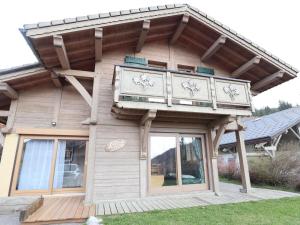 Chalet cosy aux Gets, proche du lac avec sauna et parking privé - FR-1-623-58