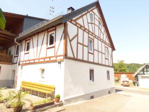 Ferienwohnung Dasch, bei Idar-Oberstein im Nationalpark Hunsrück-Hochwald