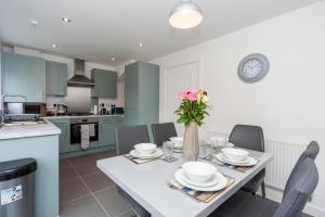 Oulton Broads New Build Holiday Home 3 Bedroom- 3 Bathroom with Free Parking