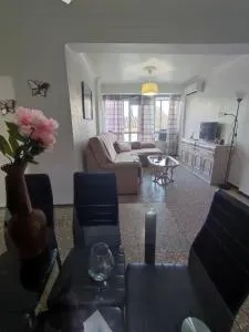 Precioso piso, 3 dormitorios, aire acondicionado - Caserío Bogás