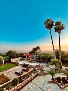 Kalamata Garden Suite - Akovítika