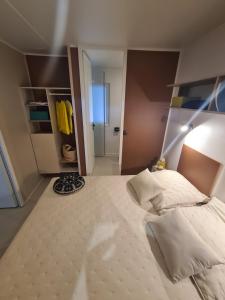 Campings Camping Le Dolium : photos des chambres