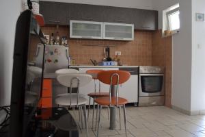 Petrovac beachfront apartment