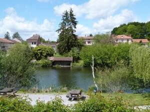 Maisons de vacances Lumineuse maison neuve, cosy,67m², 2 Chambres/6 couchages 1km Lac, 200m du bourg. Vue paisible, sur la nature : photos des chambres