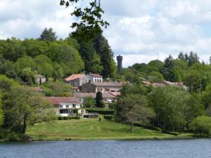 Maisons de vacances Lumineuse maison neuve, cosy,67m², 2 Chambres/6 couchages 1km Lac, 200m du bourg. Vue paisible, sur la nature : photos des chambres