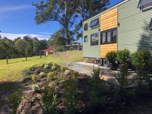 Gorgeous 2 bedroom tiny house Noosa hinterland