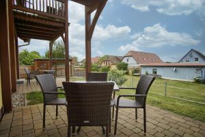 Schicke FeWo mit Terrasse, gratis Nutzung vom AHOI Erlebnisbad und Sauna in Sellin - Haus De niege Wech FeWo 02