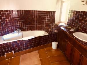 B&B / Chambres d'hotes Le Chateau de Cambiaire : photos des chambres