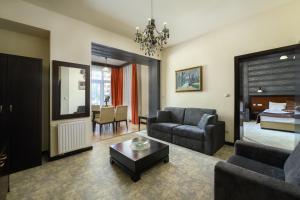 Suite with Terrace room in Hotel Aurum