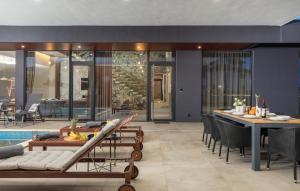 Villa Mediterraneo 2