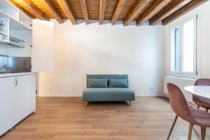 Palazzina Schiavoni by Sarlux