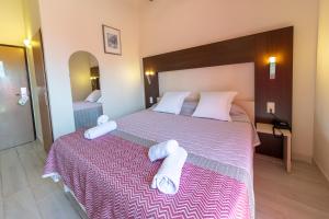 Hotels Brit Hotel Confort Helios Agde : photos des chambres
