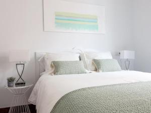 San Vicente -OASIS DE PAZ EN EL CORAZÓN DE SEVILLA 3 HAB - 2 Baños WIFI AC