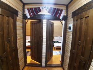 Căsuța din Povești - Vatra