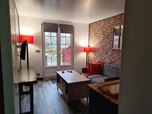 Hotels Auberge De La Durdent : Suite Junior