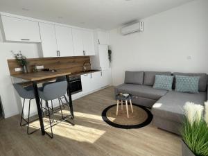 Tisno Central Apartments 2