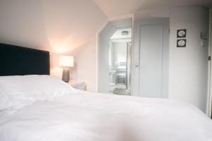 Raddicombe Lodge, room only accommodation