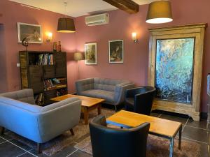 Hotels Logis Hotel Chateau De Palaja : photos des chambres