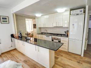 Clarimar Beach Apartment by Hello Homes Sitges