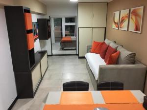 LA CASA DEL LAGO TANDIL