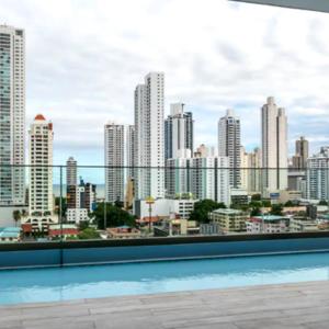Espectacular Apartamento con Piscina en Panamá