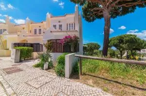 Oceans 8. - Ferrarias