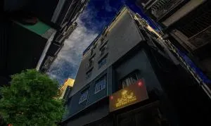 Hotel Royal Crowne near Kolkata Airport - Garui