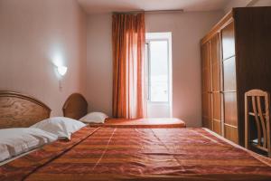 Hotels Hotel Ideal : photos des chambres