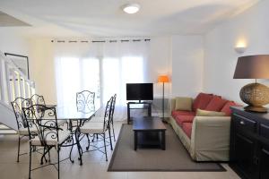 Appart'hotels Lagrange Vacances - Residence Jardin Mauresque : Appartement Standard en Duplex (4-6 Adultes)