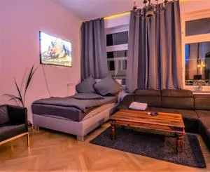 #213 LUX-Room - Zentrum Neuss - Nähe Düsseldorf Messe mit Netflix & Prime - Büttgen