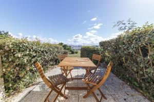 Appartements Studio avec terrasse vue sur port du Crouesty : photos des chambres