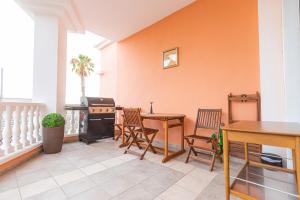 Amazing Duplex with panoramic ocean views