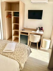 Hotels Hotel Les Pavillons Du Golfe : photos des chambres