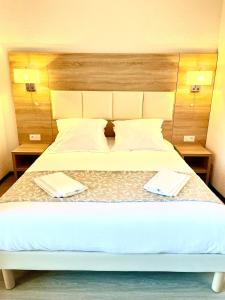 Hotels Hotel Les Pavillons Du Golfe : photos des chambres