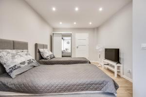 Central Platinum Apartments 30