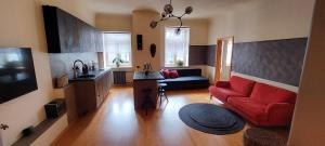 Perfectly Central Apartment 5 min to Old Town & Art Noveau.