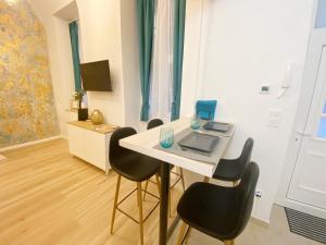 GOLDART Design apartment in the heart of Budapest