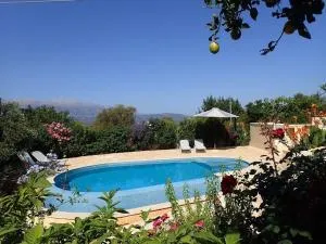 2 apartments sharing garden and pool - 加瓦洛霍里翁