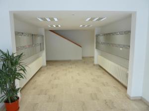 Direkt am See - Aussicht - Balkon - TG-Stellplatz