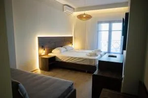 Este Luxury Apartments - Kassandrinón