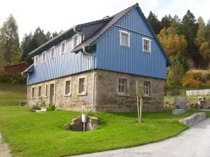 Magnolienhaus - Neudiehman