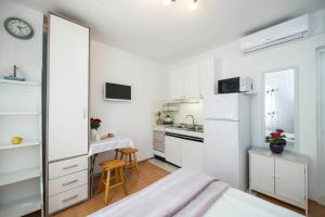 Apartments Odrina